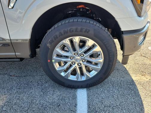 Star White 2026 Ford F-150 King Ranch