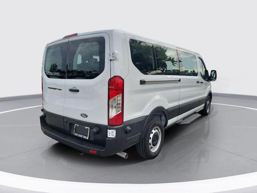 Oxford White 2026 Ford Transit-350 XL