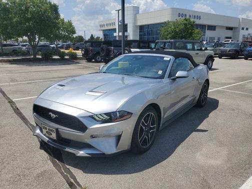 2022 Ford Mustang EcoBoost Premium