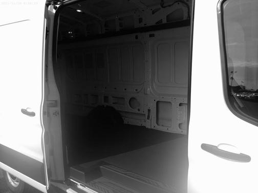 Oxford White 2026 Ford Transit-250 Base