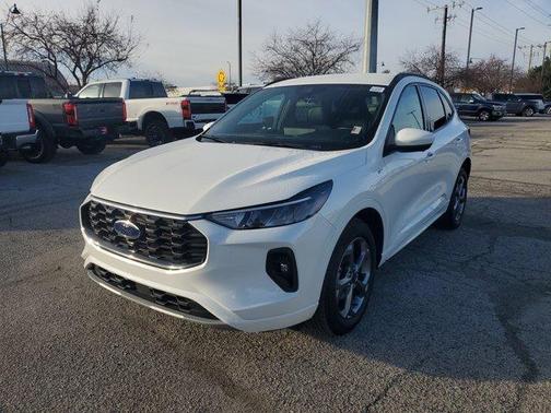 2023 Ford Escape ST-Line Select
