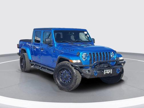 2021 Jeep Gladiator Sport
