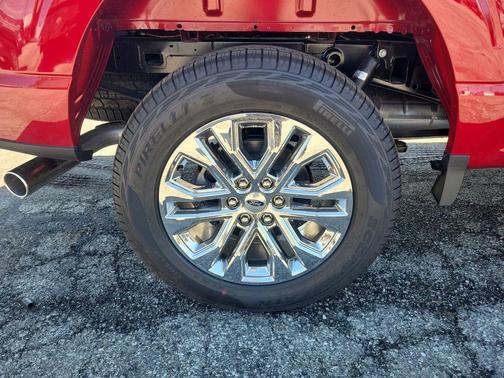 Ruby Red Metallic Tinted Clearcoat 2026 Ford F-150 XLT