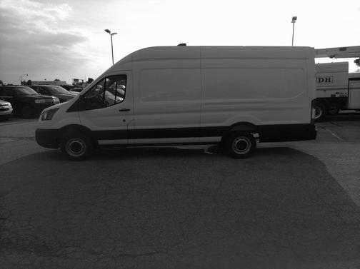 Oxford White 2026 Ford Transit-250 Base