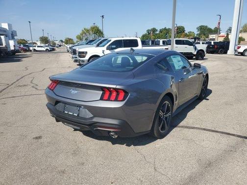 2025 Ford Mustang EcoBoost