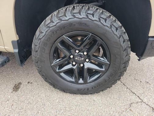 2023 Chevrolet Silverado 1500 LT Trail Boss