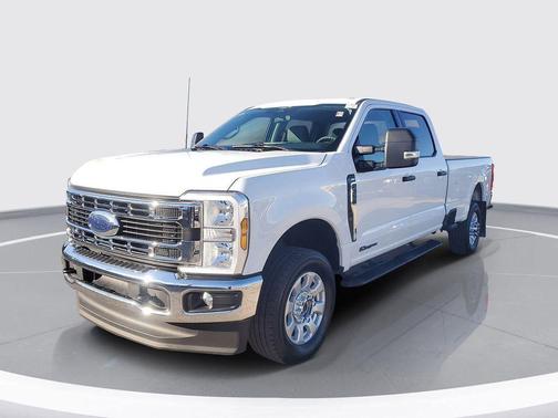 2024 Ford F-350 XLT