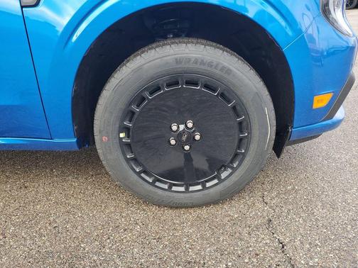 2026 Ford Maverick LOBO HIGH