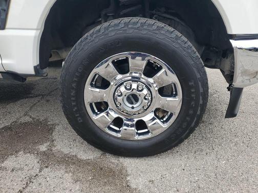 2023 Ford F-350 Lariat Super Duty