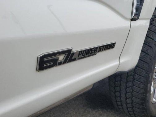 2023 Ford F-350 Lariat Super Duty