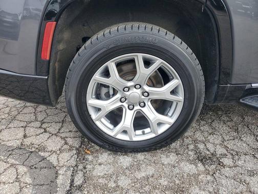 2022 Jeep Wagoneer Series II