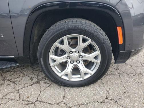 2022 Jeep Wagoneer Series II