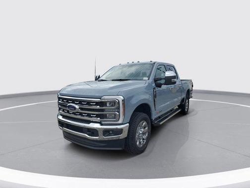 2025 Ford F-350 Lariat Super Duty