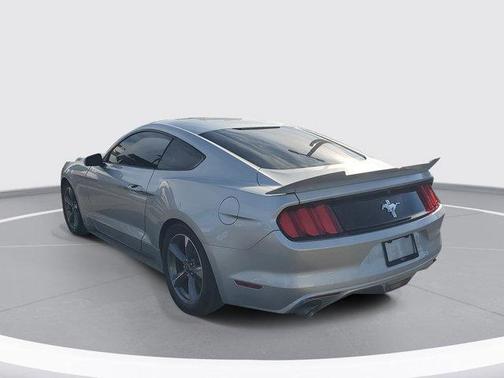 2016 Ford Mustang V6