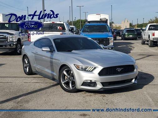 2016 Ford Mustang V6