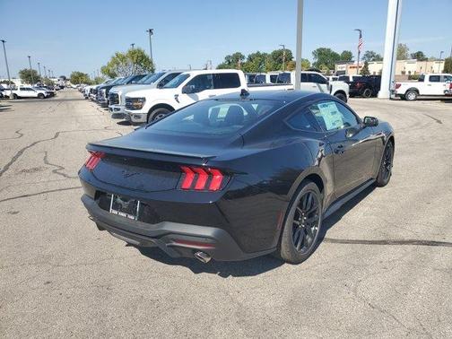 2025 Ford Mustang EcoBoost