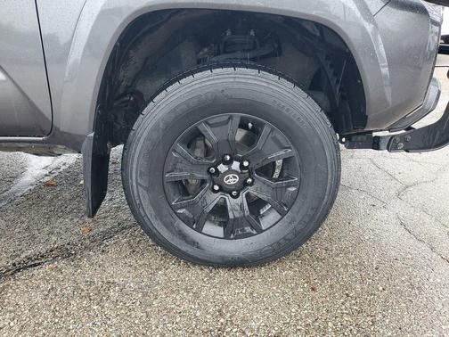 2021 Toyota Tacoma TRD Sport