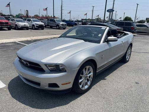 2011 Ford Mustang V6 Premium