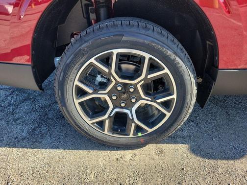 Ruby Red Metallic Tinted Clearcoat 2026 Ford Maverick Lariat