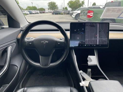 2017 Tesla Model 3 Long Range