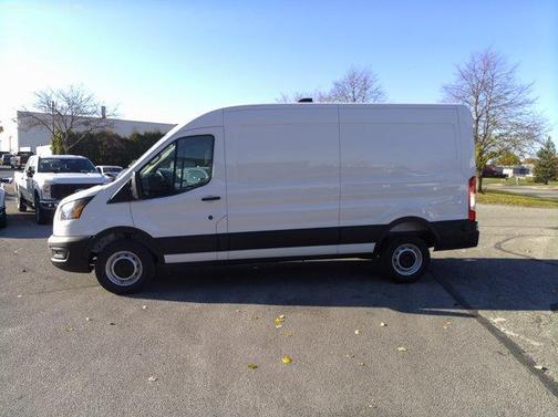 2026 Ford Transit-250 148 WB Medium Roof Cargo