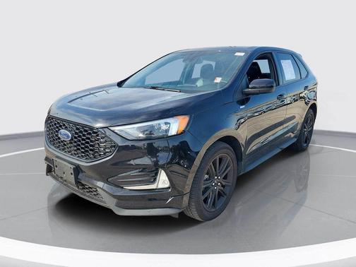 Black Metallic 2022 Ford Edge ST Line