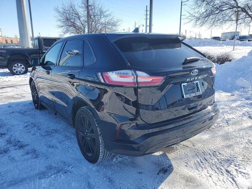 2022 Ford Edge ST Line