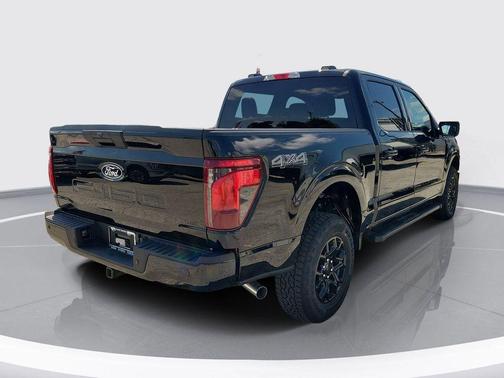 Black Metallic 2026 Ford F-150 XLT