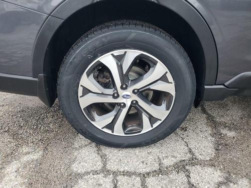2020 Subaru Outback Touring