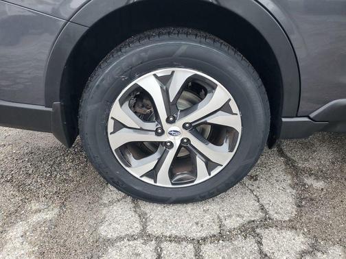 2020 Subaru Outback Touring