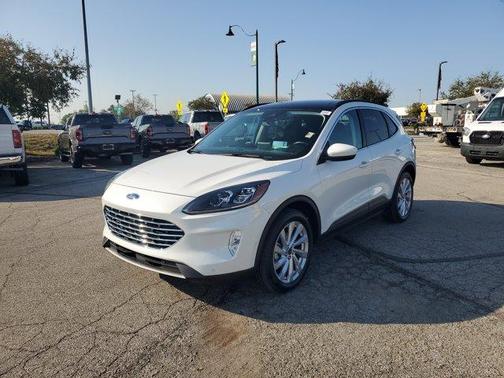 2021 Ford Escape Titanium Hybrid
