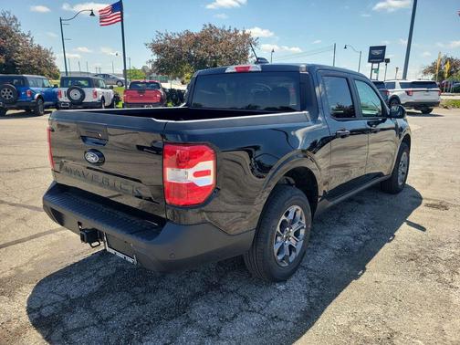Shadow Black 2026 Ford Maverick XLT