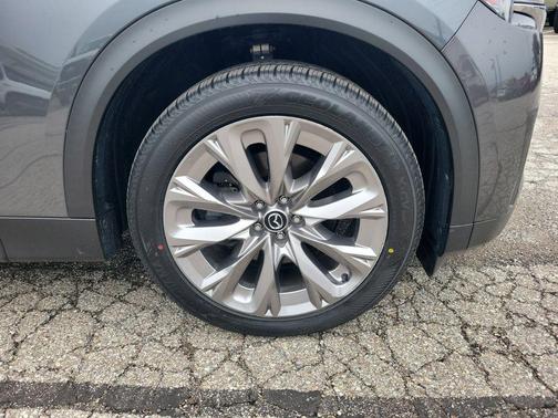 Machine Gray Metallic 2024 Mazda CX-90 3.3 Turbo Premium