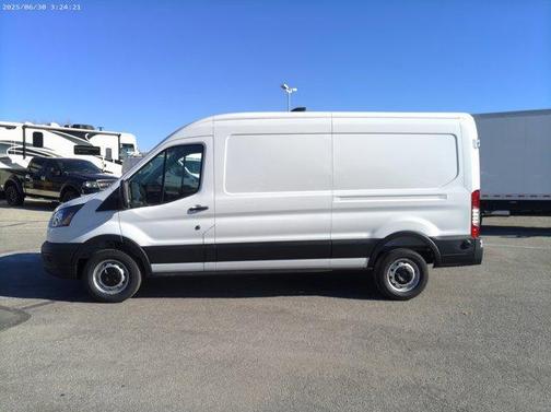 2026 Ford Transit-250 148 WB Medium Roof Cargo
