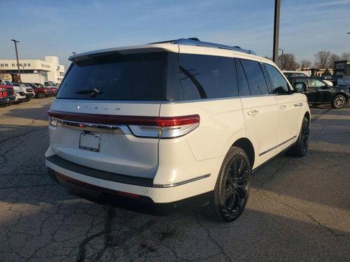 2022 Lincoln Navigator Reserve