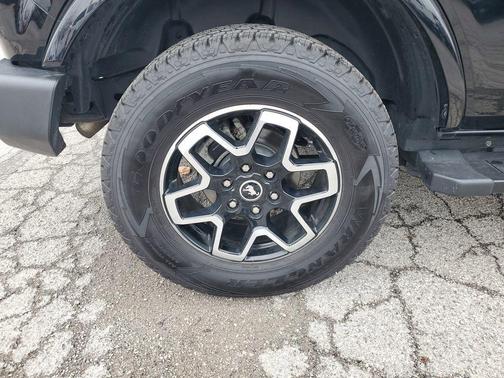 2022 Ford Bronco Outer Banks