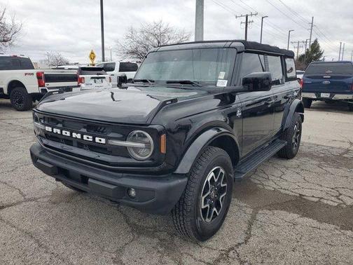 2022 Ford Bronco Outer Banks