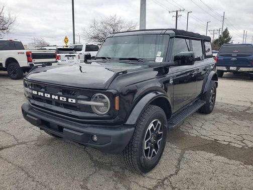 2022 Ford Bronco Outer Banks