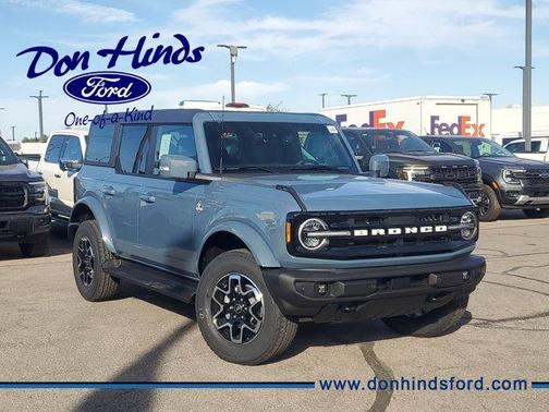 2025 Ford Bronco Outer Banks
