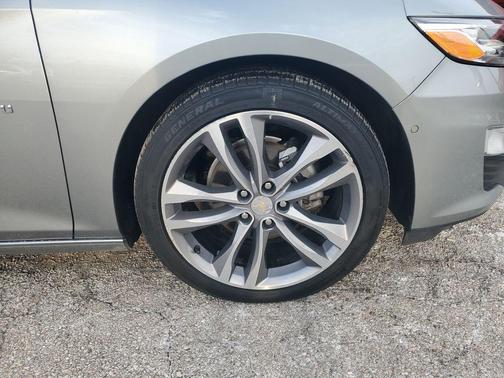 2024 Chevrolet Malibu 2LT