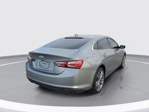 2024 Chevrolet Malibu 2LT