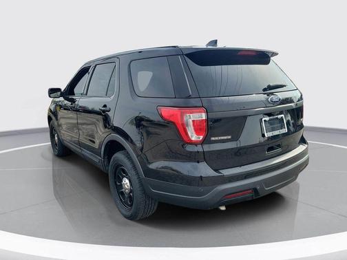 Black 2019 Ford Utility Police Interceptor Base