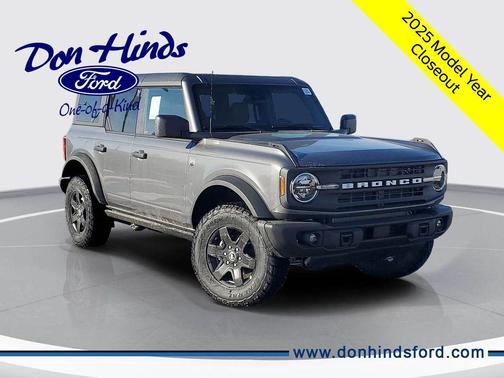 Carbonized Gray Metallic 2025 Ford Bronco Big Bend