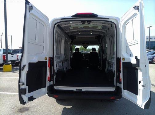 2025 Ford Transit-250 148 WB Medium Roof Cargo