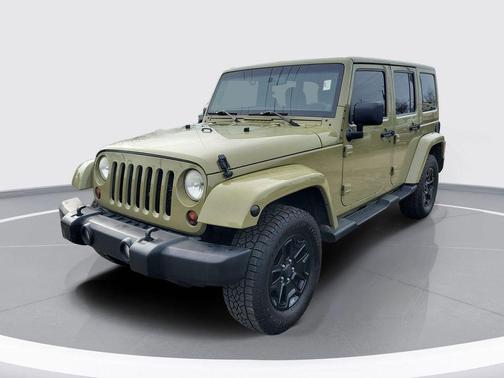 2013 Jeep Wrangler Unlimited Sahara