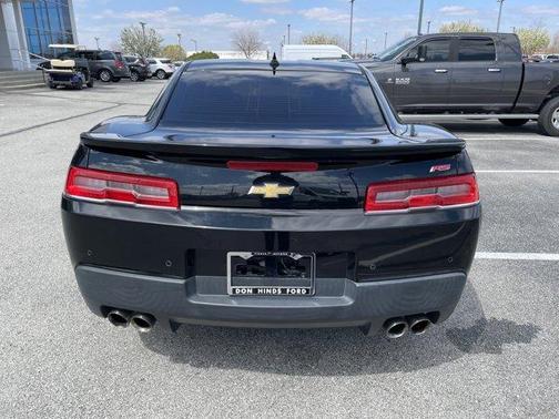 2015 Chevrolet Camaro 2LT
