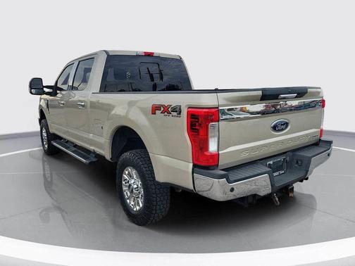 White Gold Metallic 2017 Ford F-250 Lariat