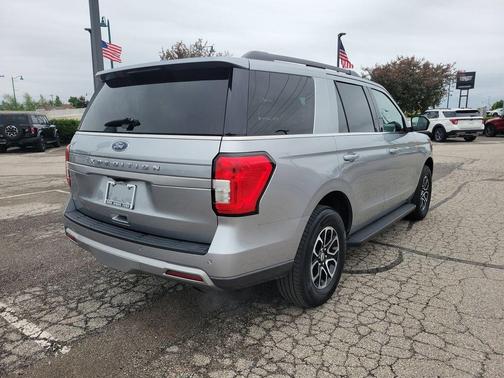 Silver Metallic 2024 Ford Expedition XLT