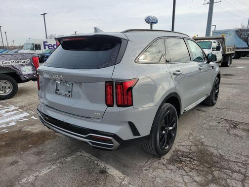 2023 Kia Sorento SX