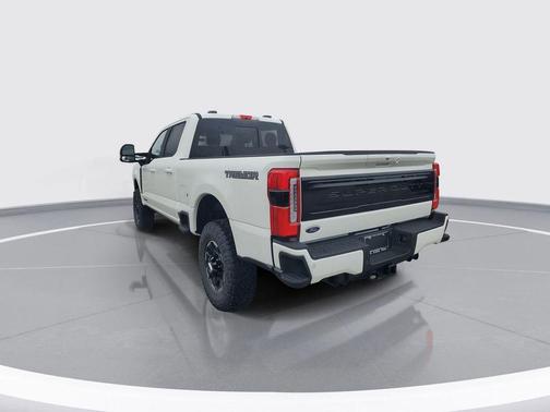2026 Ford F-350 Platinum